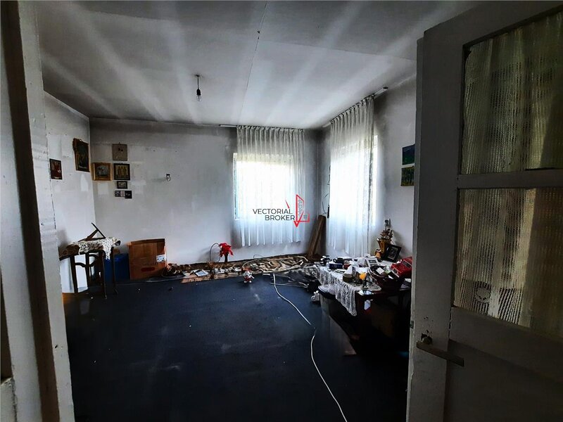 Ilfov Casa individuala pe structura solida, teren dreptunghiular